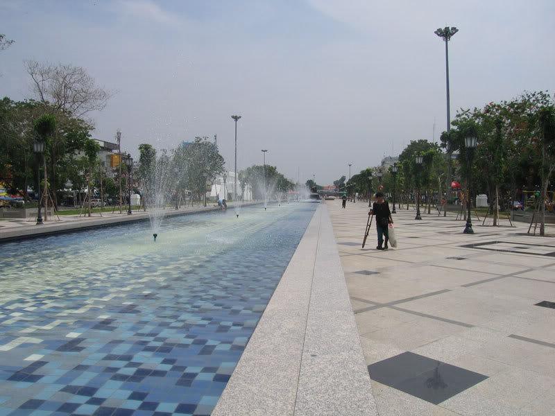 บ่อน้ำพุ(สวนรักษ์)