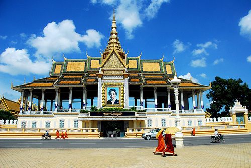 กรุงพนมเปญเมืองหลวงของประเทศกัมพูชา