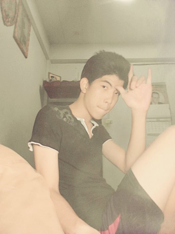 ท่าบอกรักแบบเจนี่--ระบาดไปทั่วแล้ว--------
