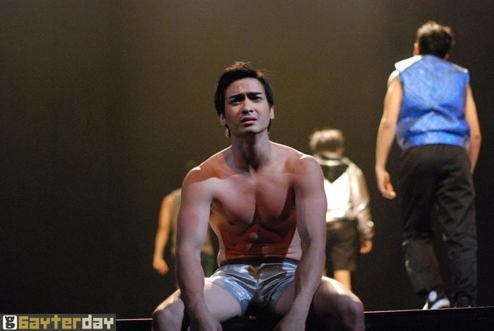 ปูไข่ พงศ์สิรี