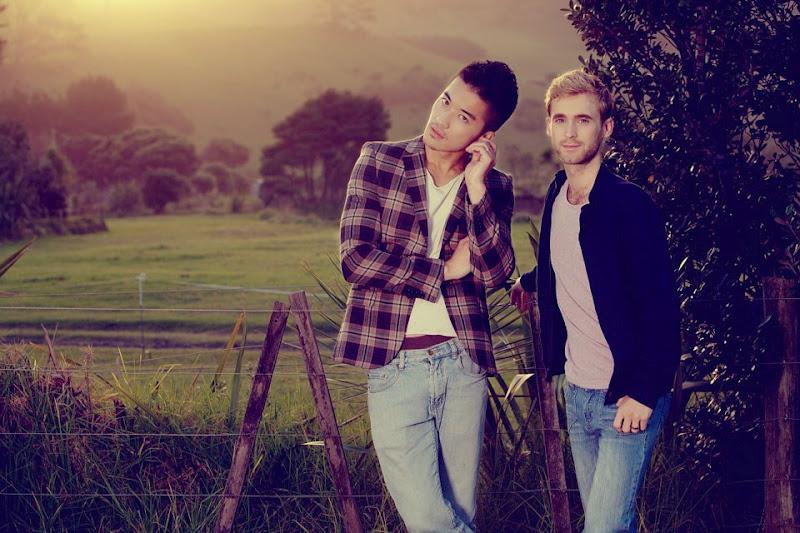 เพราะเราคู่กัน Josh Taylor และ Edison Fan