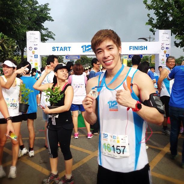 12th August Half Marathon Bangkok 2013 ~ 10km in 57 minutes! IG @natsakdatorn