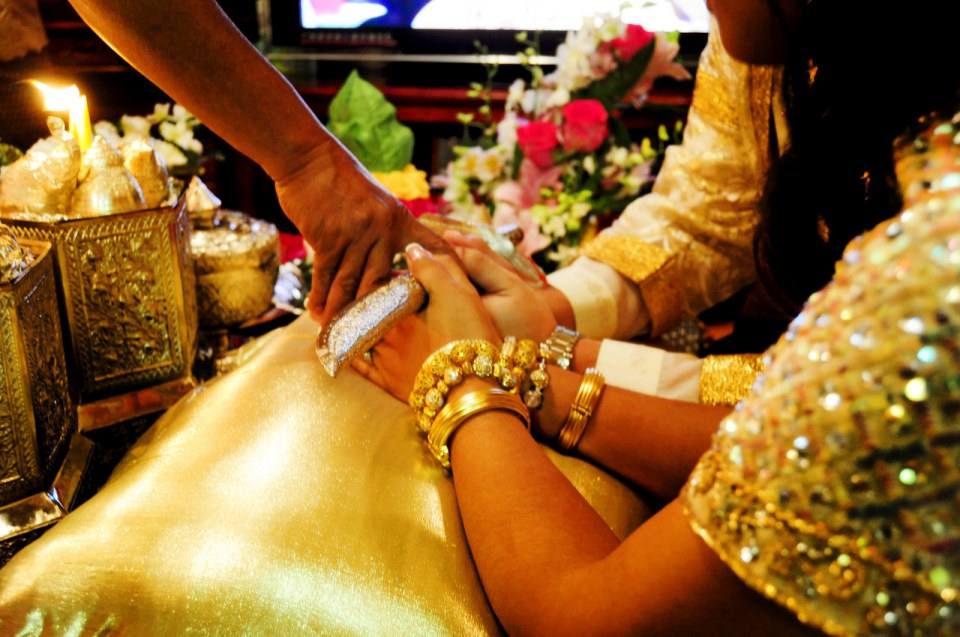 ประมวลภาพงานแต่งเขมรสวยๆ