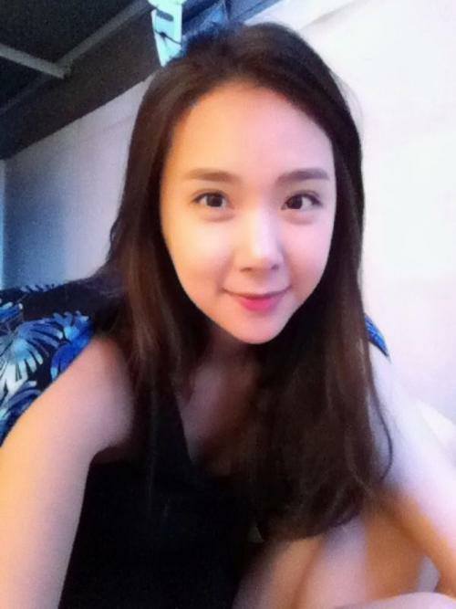 Erin 9muses ครับ สาวสวยแสนเกรียน ^^