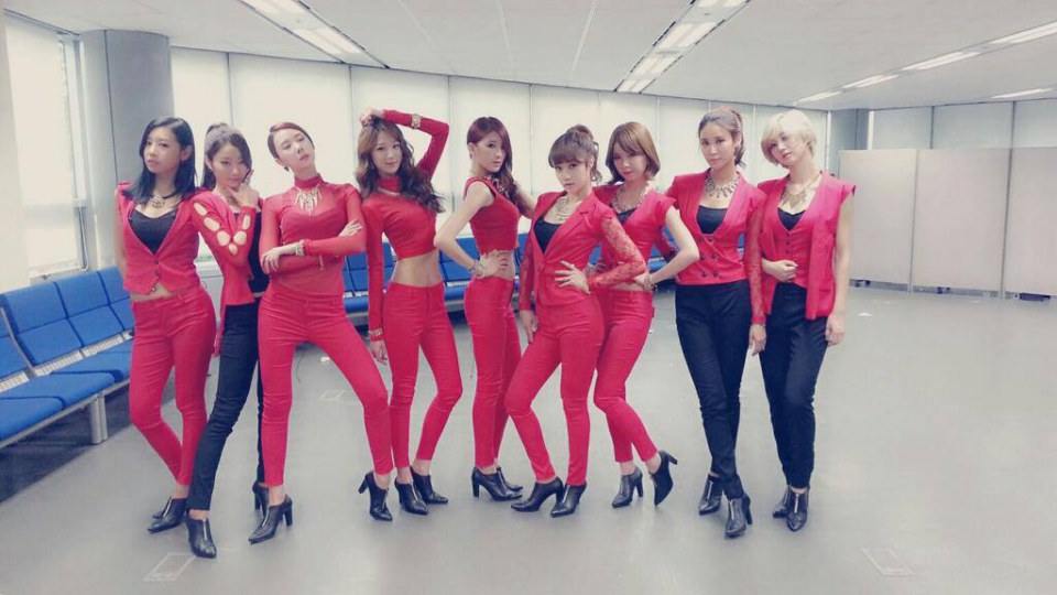 Erin 9muses ครับ สาวสวยแสนเกรียน ^^