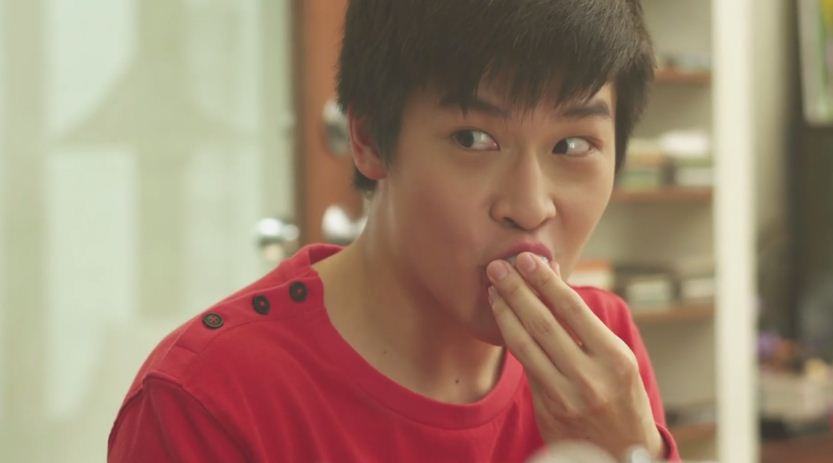 โอ้ว... ท่ากินลิ้นจี่ของมาร์ชนี่ช่าง...