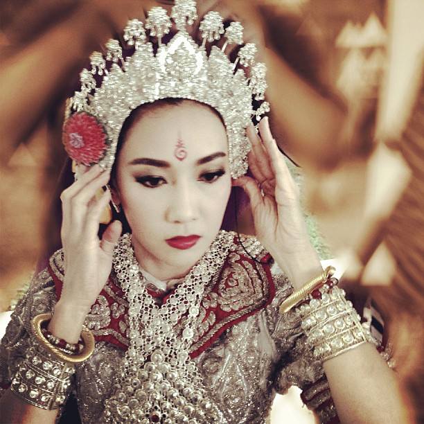 คุณลำยอง ทองเนื้อเก้า