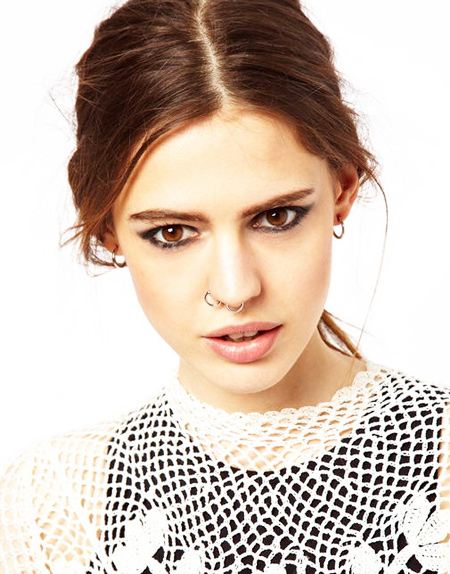 แฟชั่น เจาะจมูก สวยซ่ามีสไตล์ แบบสาวเซอร์