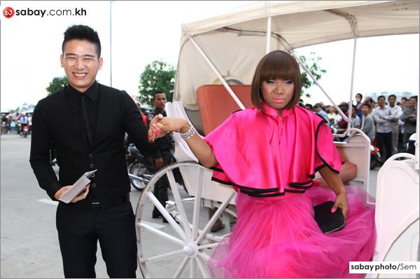 ดาราเขมรที่ได้รับแชมป์ประจำปี 2013