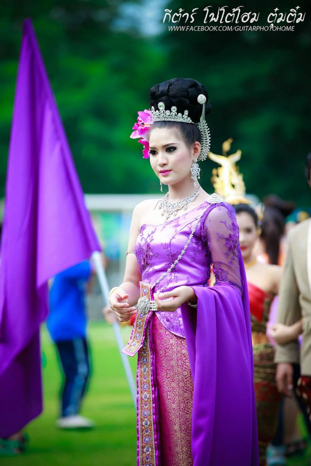 กีฬาสี รร.วิสุทธรังษี จ.กาญจนบุรี ยิ่งใหญ่อลังการงานสร้างจัดเต็มสุดๆ