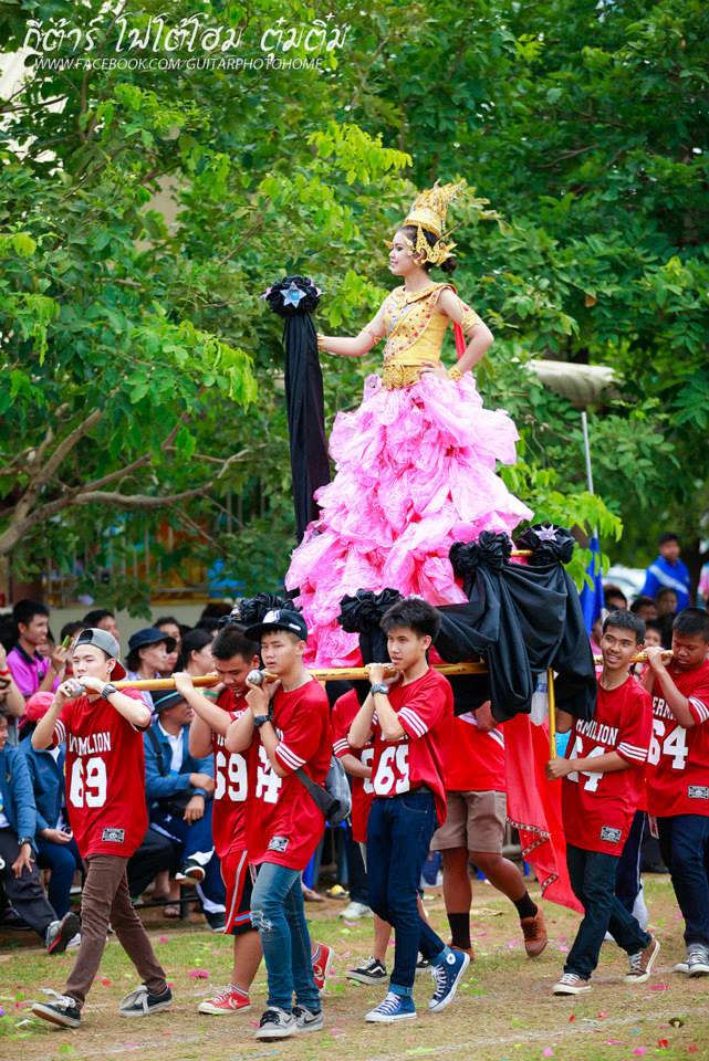 กีฬาสี รร.วิสุทธรังษี จ.กาญจนบุรี ยิ่งใหญ่อลังการงานสร้างจัดเต็มสุดๆ