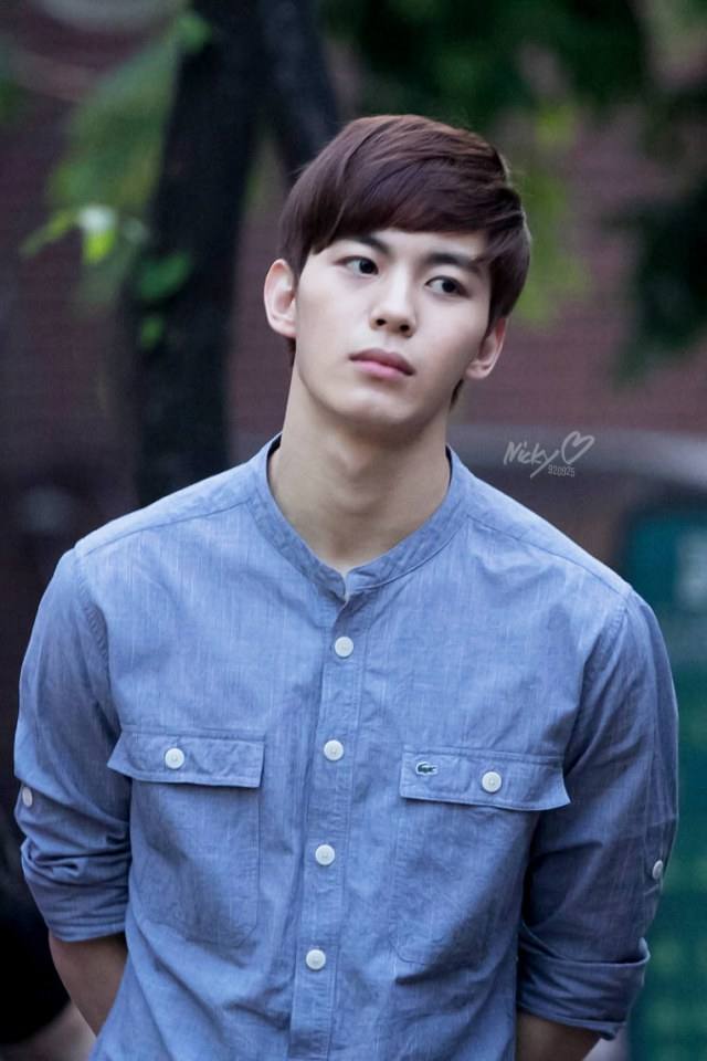 ที่ใช่ไหม!!ที่เรียกว่า เทพบุตร สุดหล่อออ....!!!!!!!!! VIXX