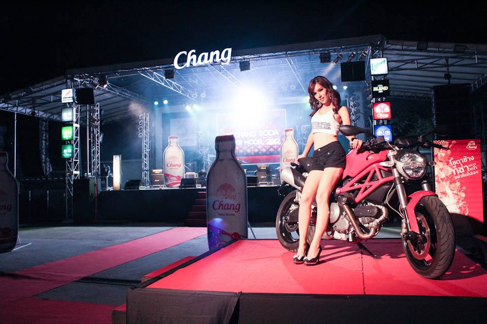 Chang Soda Super Model