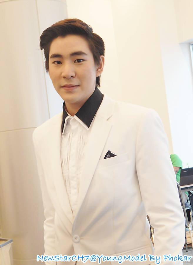 ยิ่งโตยิ่งหล่อ