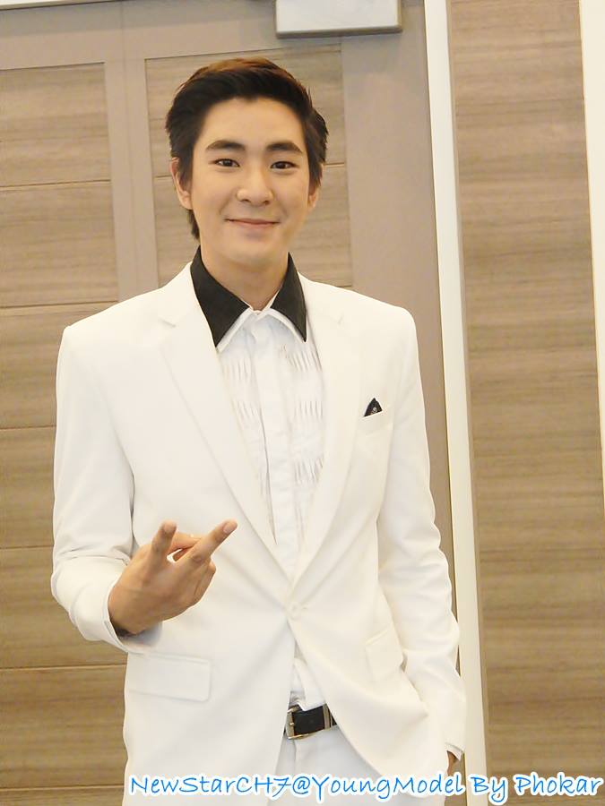 ยิ่งโตยิ่งหล่อ
