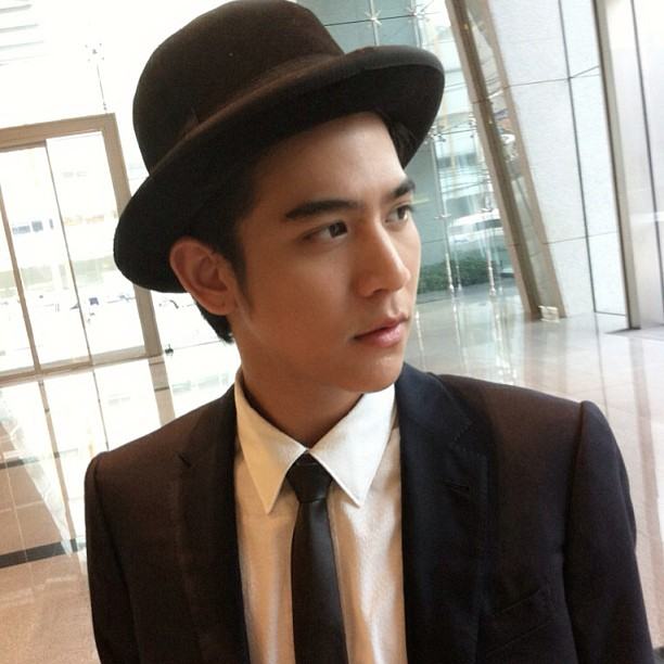 พอร์ช ศรัณย์ หนุ่มหล่อน่ารัก