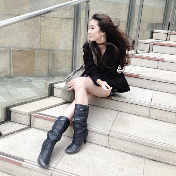 น้ำ Girlza สาวตาโต น่ารักมากใน Mono Mobile Magazine