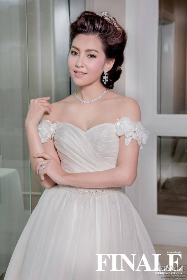 เบลล่า ราณี สาวลูกครึ่งหน้าหวาน