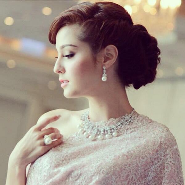 ภาพเบื้องหลังแฟชั่นของสาวขวัญ อุษามณี จากนิตยสาร I Do