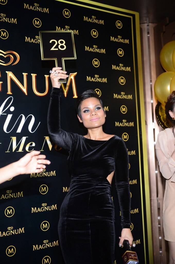 ปิดฉากอย่างสวยงาม Magnum Cafe เซเล็บแน่นร่วมประมูลสมบัติในร้าน