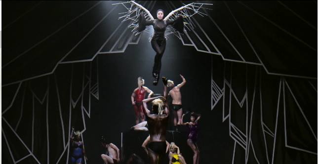 Lady Gaga -  Applause. สวยเว่อร์ #สะพรึง #รักนาง