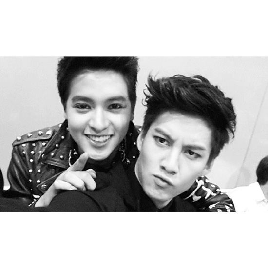 งานเปิดวิกบิ๊ก 3 ครึ่งปีหลัง 2556 จากดาราอินสตาแกรม