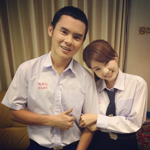 ฝน ศนันธฉัตร หรือ ดาว ฮอร์โมนส์ วัยว้าวุ่น
