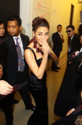 รูปเจนี่ ออกEVENT New York Fashion Week