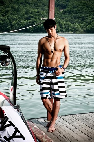 หนุ่มเอเชียหล่อๆ