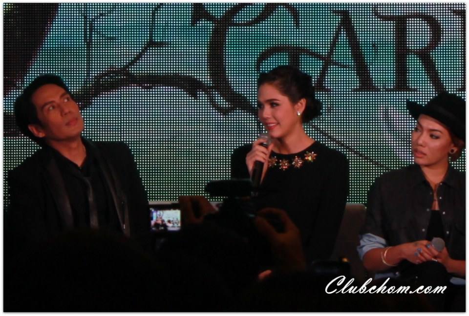ชมพู่ อารยา @งานแถลงข่าวเปิดตัวคอนเสิร์ตขนนกกับดอกไม้