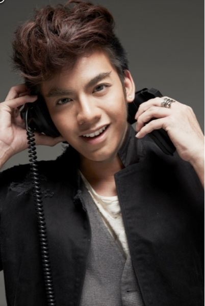 ต้น ธนษิต จะมาเปิดเผยเรื่องราวการอกหัก ใน Black Night Concert
