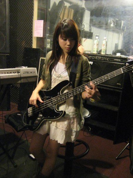 cheng yu xi (程予希)