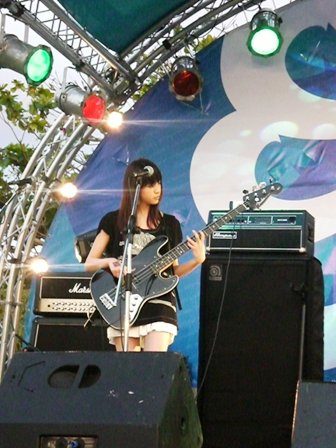 cheng yu xi (程予希)