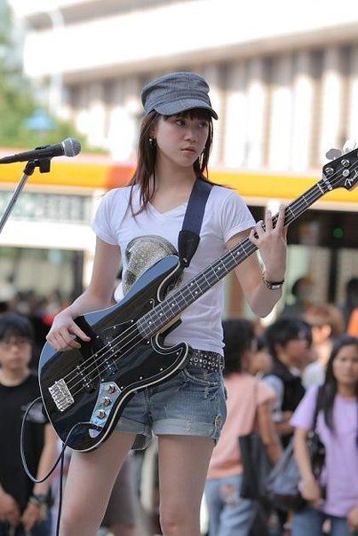 cheng yu xi (程予希)