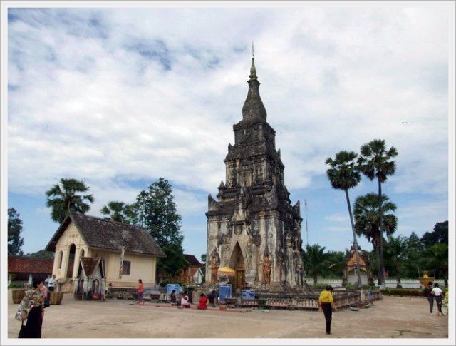 พระธาตุอิงฮังเมืองสุวรรณเขต