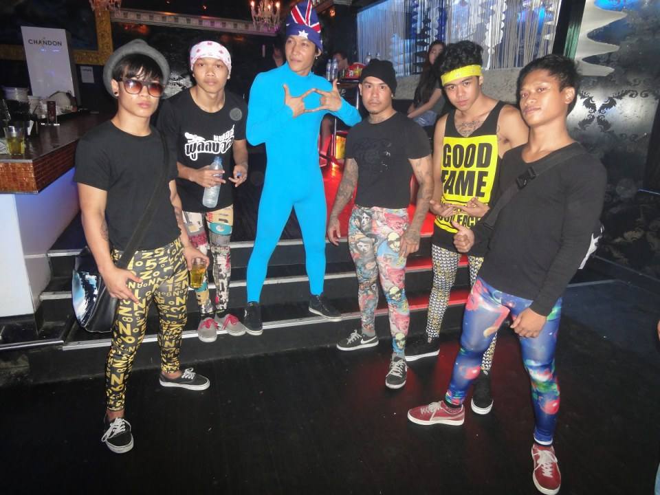 ติดใจลีลาหนุ่มๆ Power Storm Crew ค่ะ
