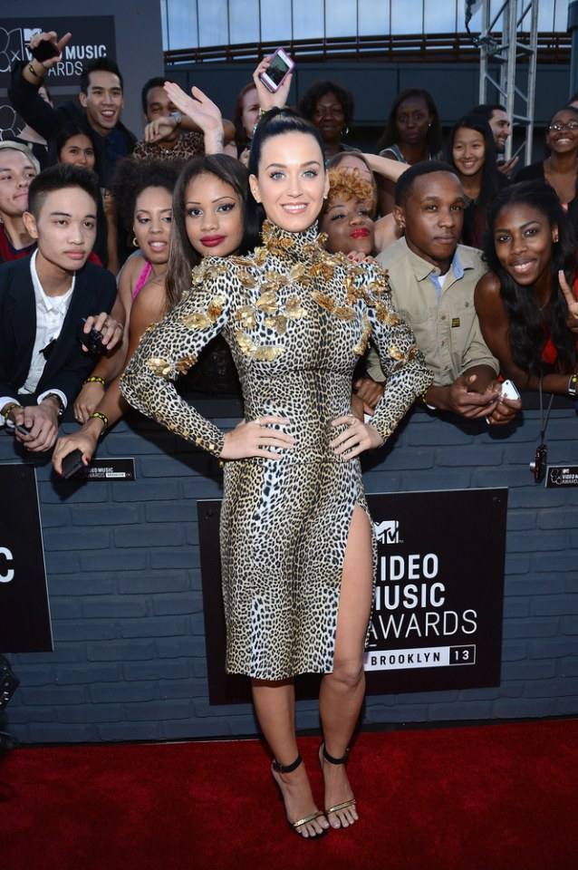 Katy Perry in Emanuel Ungaro
