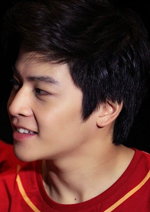 ZOOM!!!หนุ่มๆจากฮอร์โมนแบบชัดๆ