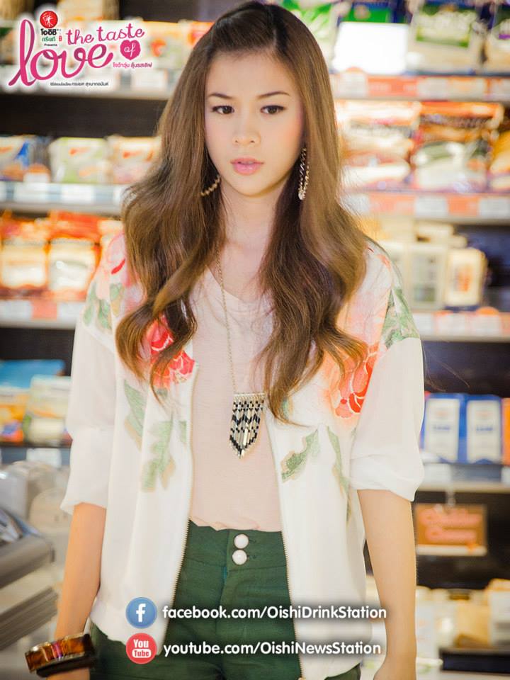 เก้า สุภัสสรา ในลุคสบายๆ สดใสมากๆ
