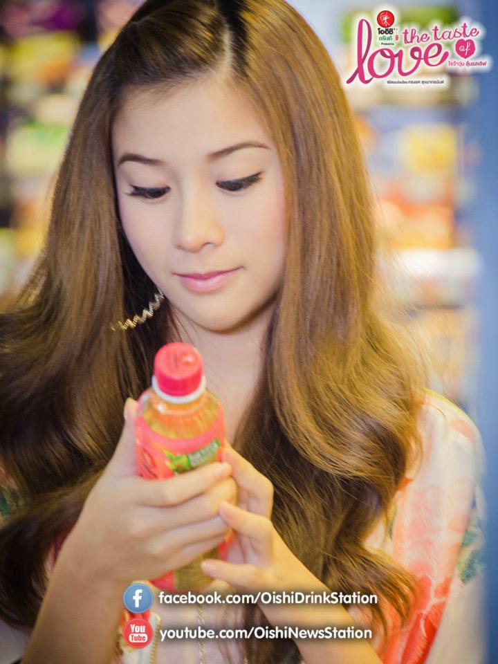 เก้า สุภัสสรา ในลุคสบายๆ สดใสมากๆ