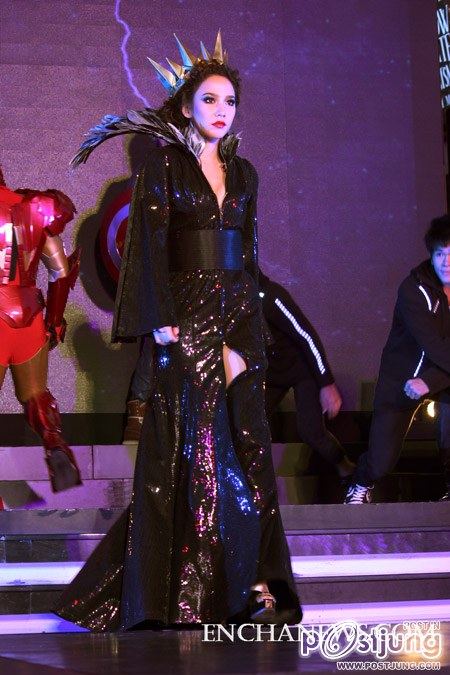 อยากให้ อั้ม เล่น บท ราชินี ใน สโนว์ไวท์ จัง เหมือนที่ Anglina jolie เล่น บท แม่มดร้าย Maleficent