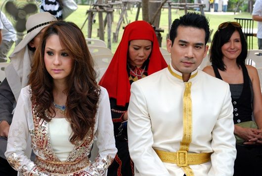 ละครฟรอมยักษ์ยิ่ใหญ่ที่สุดในปีนี้ ฟ้าจรดทราย !!!