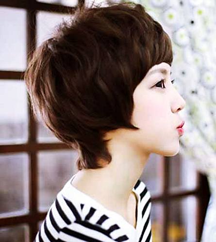 สาวผมสั้นกระชากใจหนุ่มๆ วัยทีน