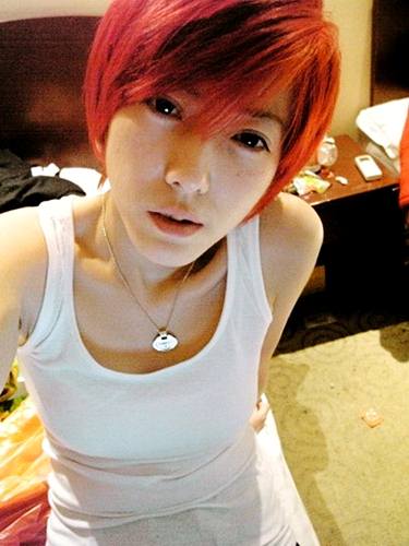 สาวผมสั้นกระชากใจหนุ่มๆ วัยทีน