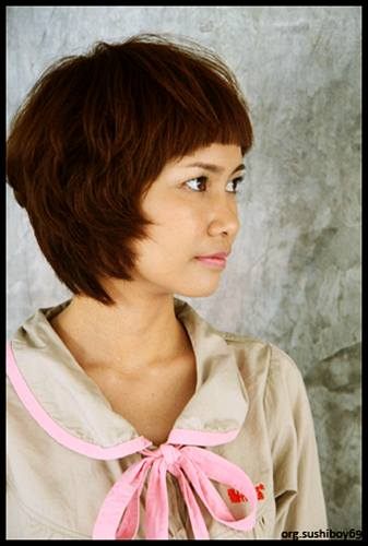 สาวผมสั้นกระชากใจหนุ่มๆ วัยทีน