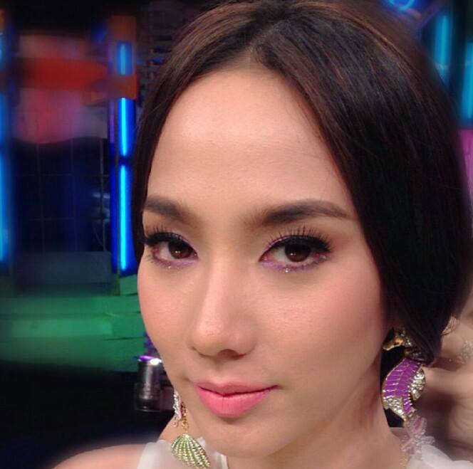 ครอบครัวคนรักอั้ม'
