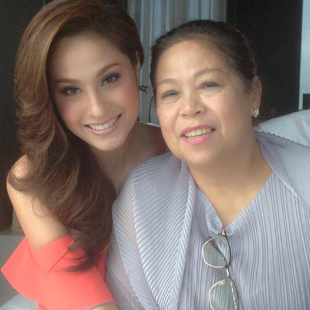 ขวัญ อุษามณี - ตุ้ย ธีรภัทร์ ถ่ายแบบนิตยสาร OK Magazine