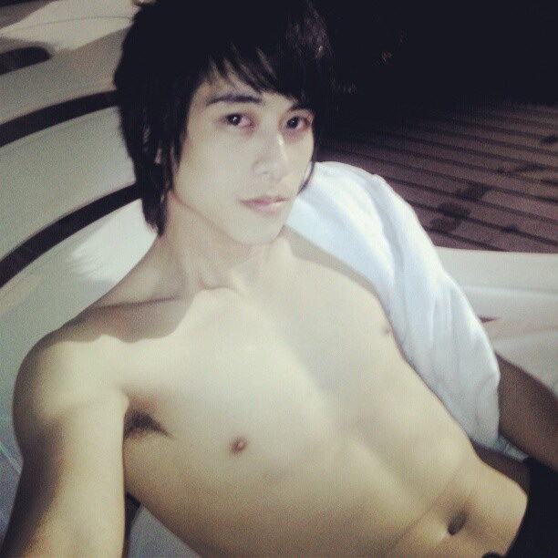 ดีเจบีบีเอ็ม DJ แคมฟร็อก หล่อ เป้าตุง