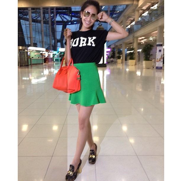 แฟชั่น เสื้อยืดสวย ๆ ของดารา สวยเปรี้ยว เป๊ะอ่ะ !