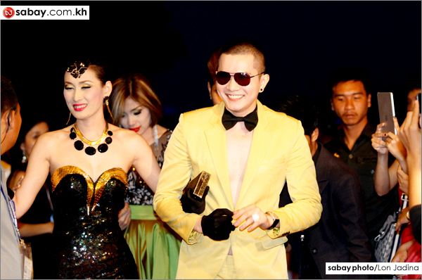ดาราคู่ขวัญเขมรที่ถูกพูดถึงมากที่สุด